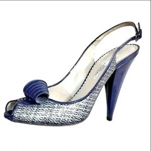 Oscar de la Renta Blue Silver & Vintage Sling Back Heels   Open Toe Size 7.5